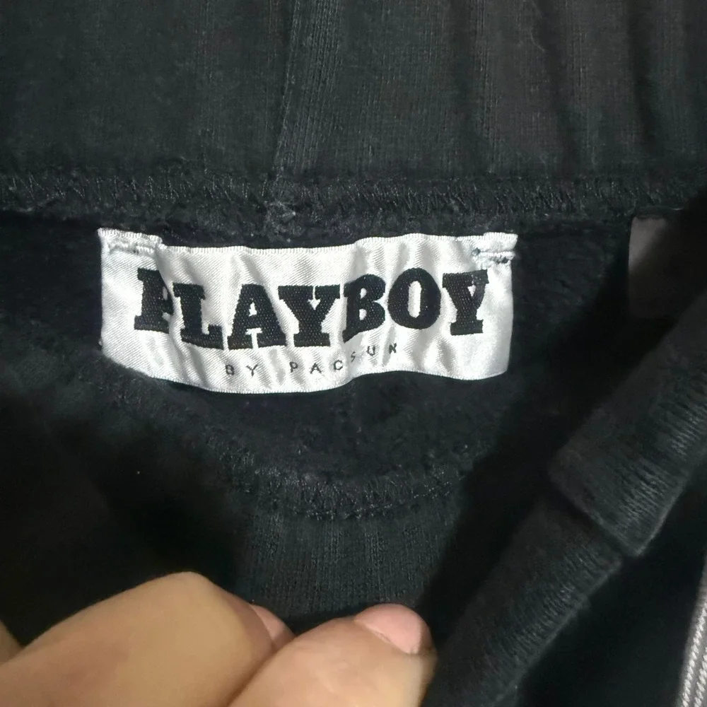Playboy by PacSun Mens Black Graphic Sweatpant Joggers Small Boulevard of Dreams